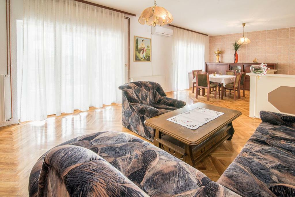 Beljan Apartments Krk Town Dış mekan fotoğraf